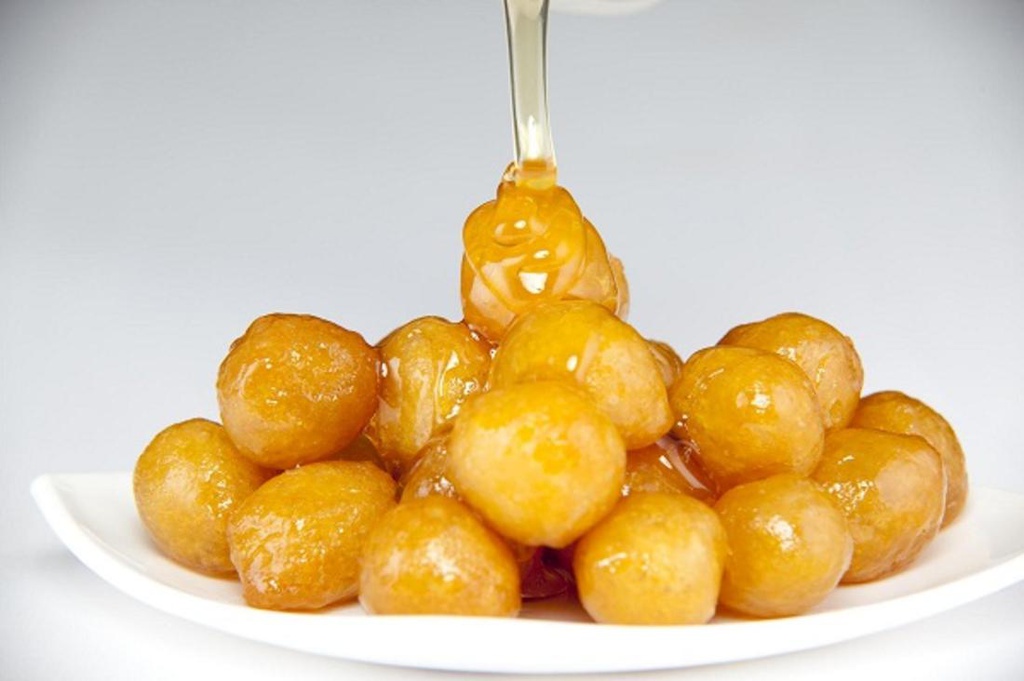 small                      Plate of Luqaimat