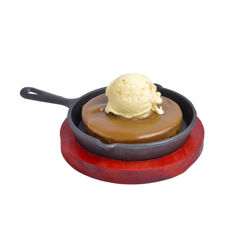 DATES CAKE WITH ICE CREAM