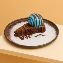 [110711] BROWNIE WITH ICE CREAM